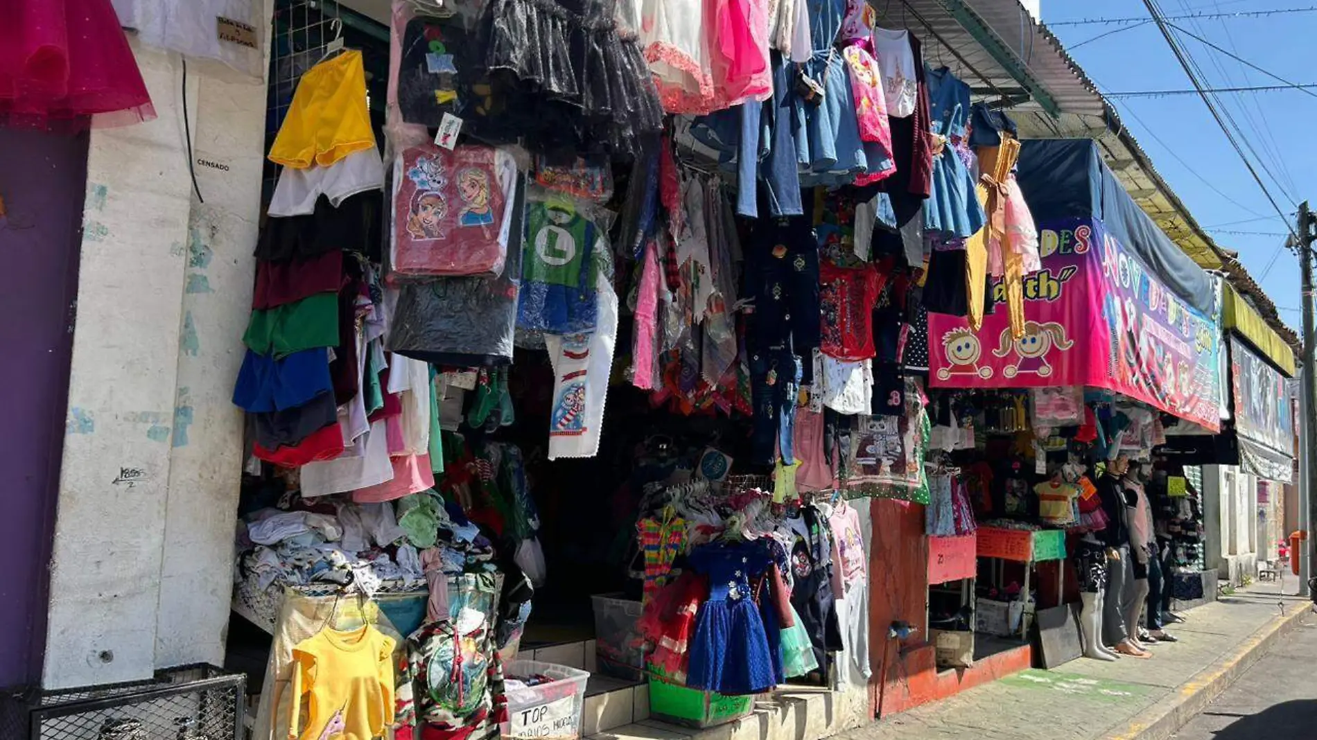 tienda de ropa para niños en el centro de Tapachula